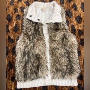 Michael Kora fur vest